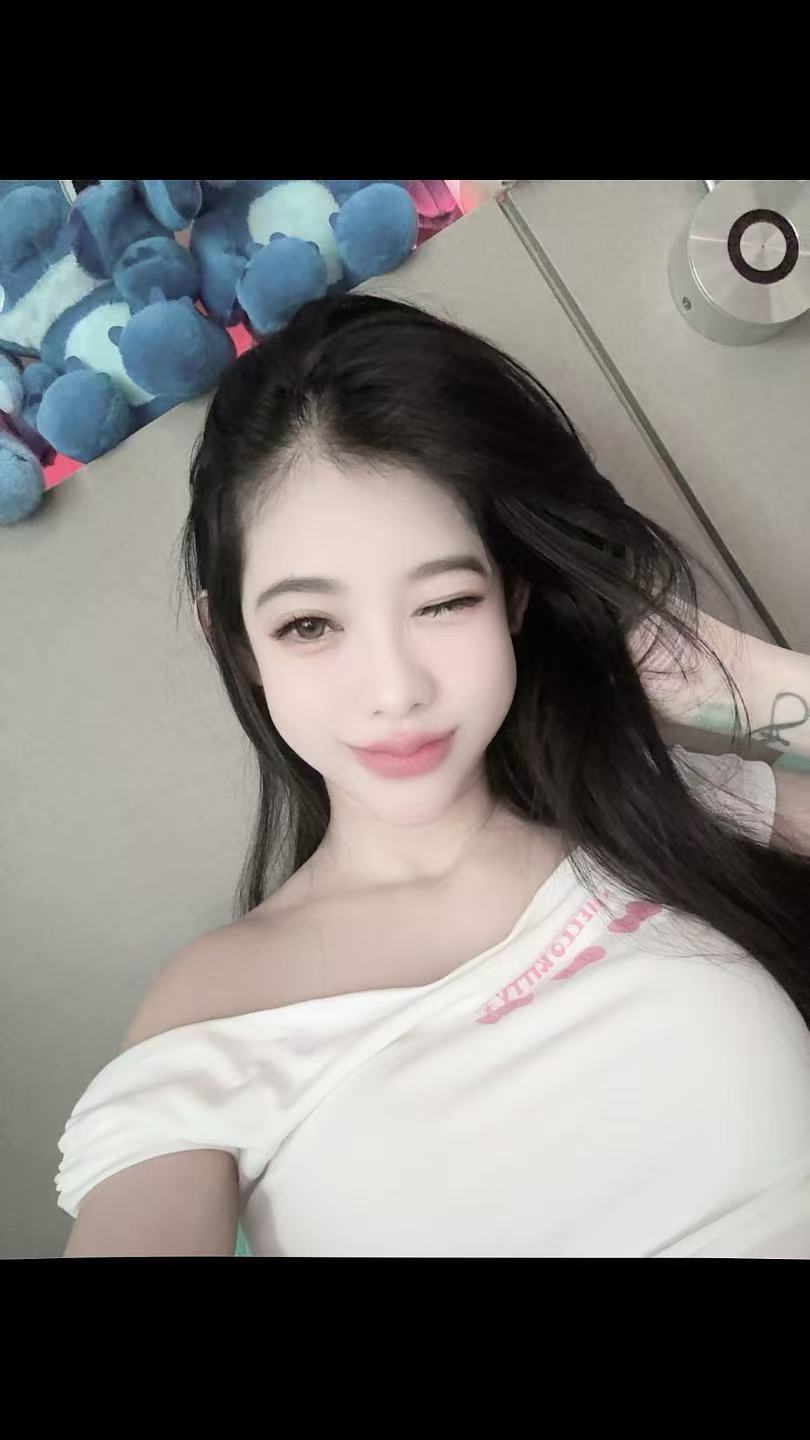 🇻🇳 Tina