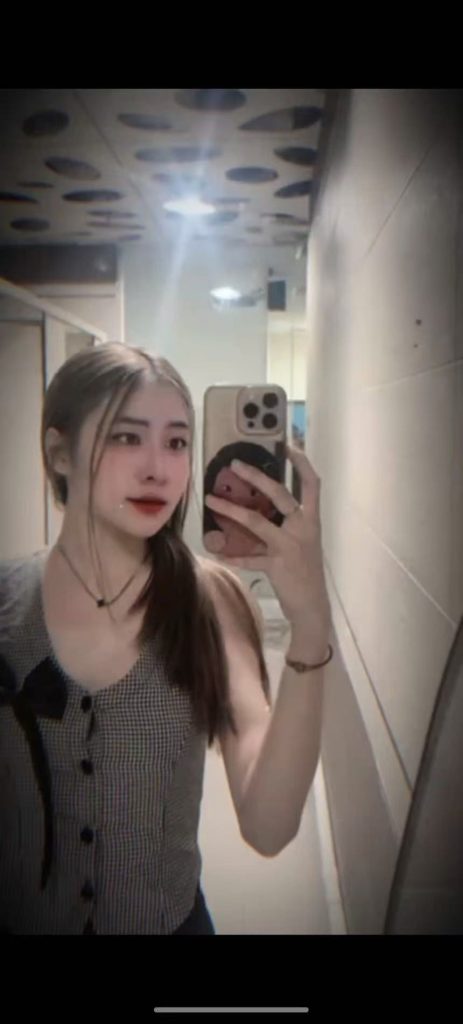 🇻🇳 Nini